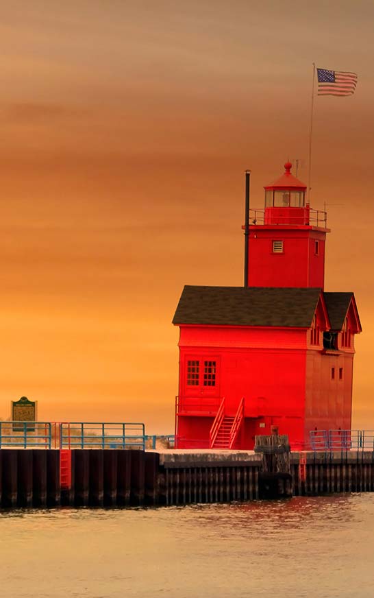 Visit Hollands Famous Lighthouse Near Nelis Dutch Village